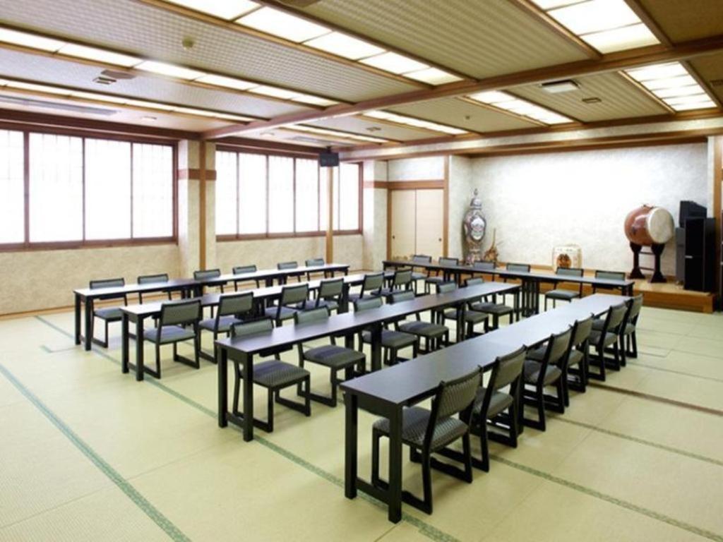 Business Hotel Kurama Hikone Extérieur photo